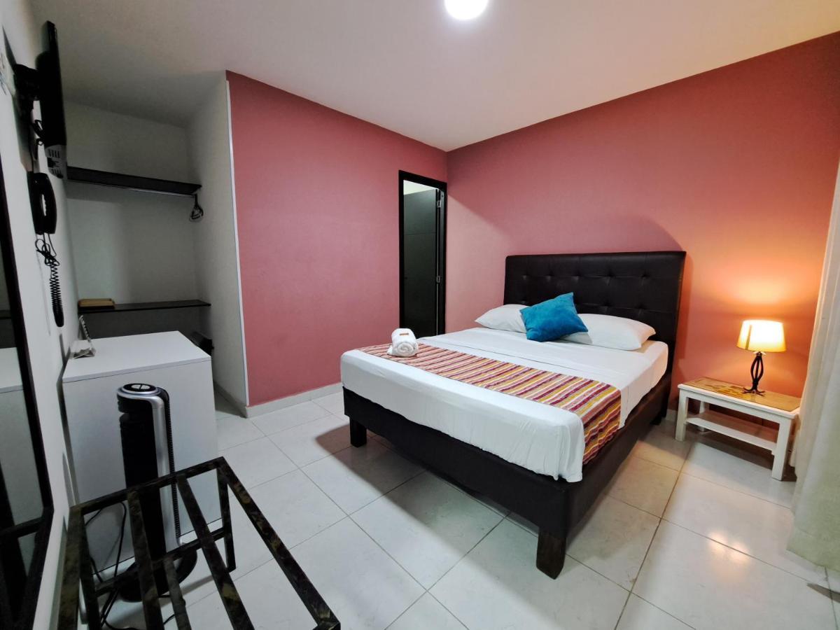 Hotel 9-25 Pereira Luaran gambar