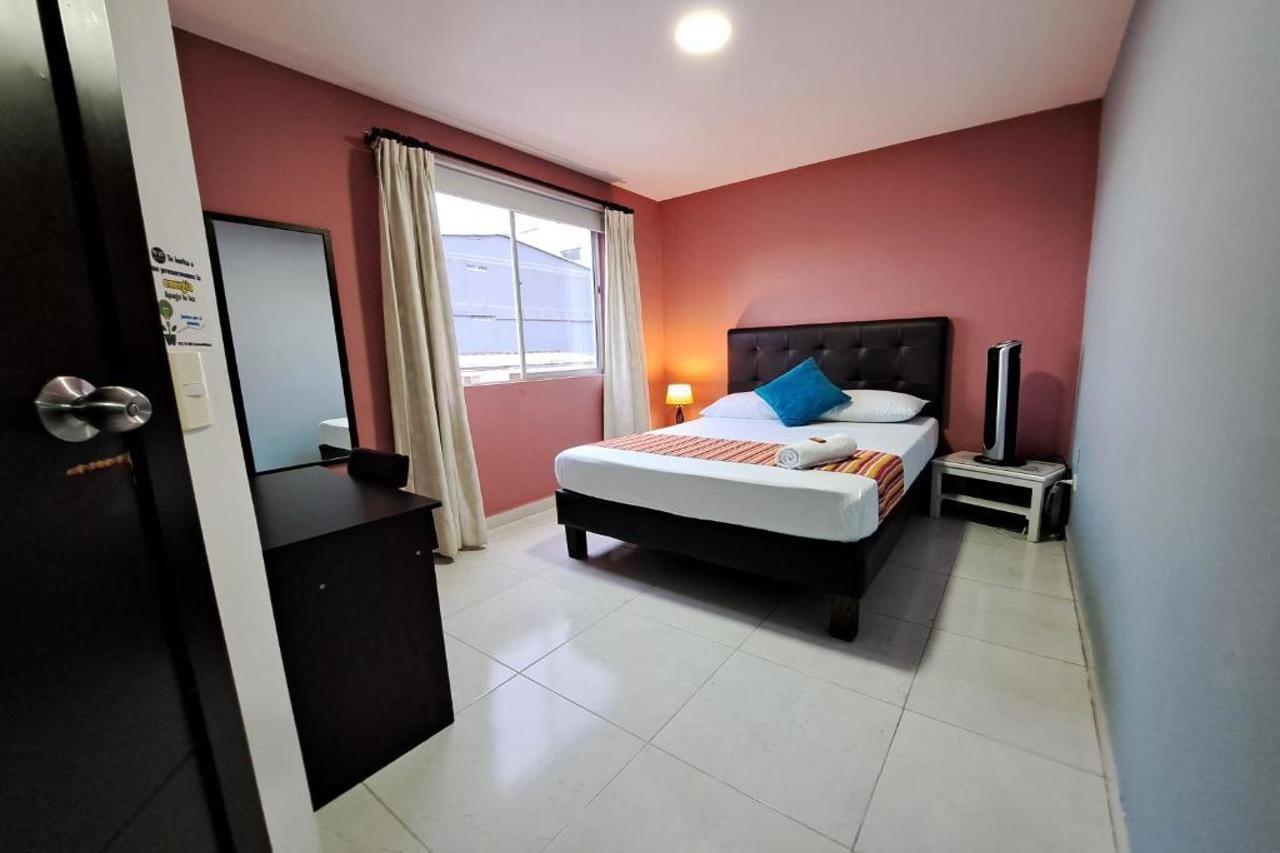 Hotel 9-25 Pereira Luaran gambar