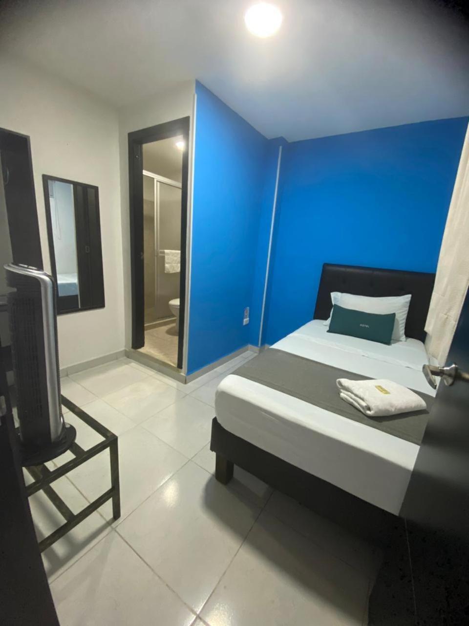 Hotel 9-25 Pereira Luaran gambar