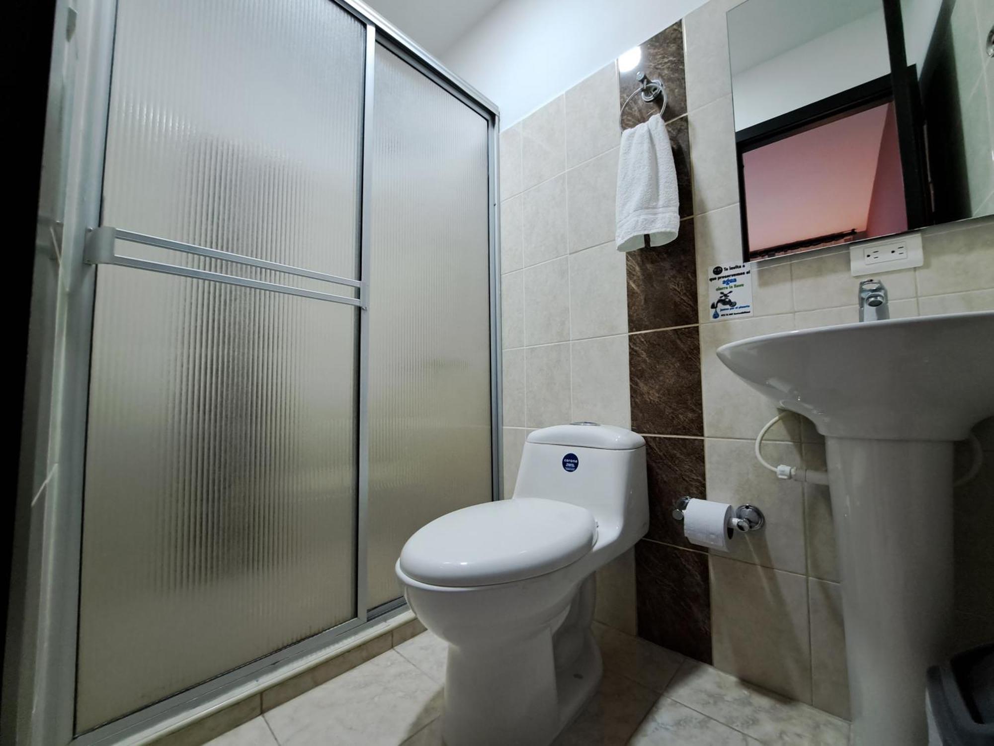 Hotel 9-25 Pereira Luaran gambar